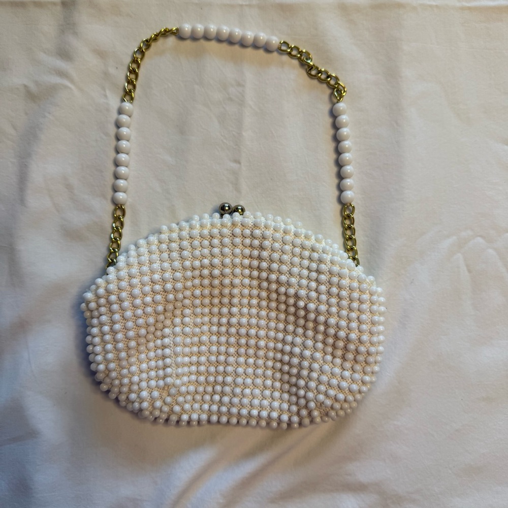 Vintage White Beaded Clutch with Gold Chain